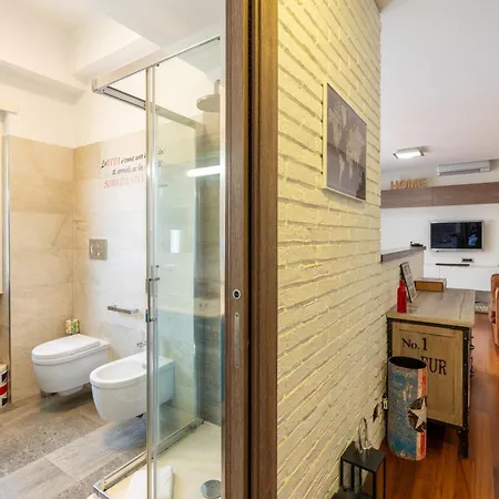 Apartament Casa Julia - Moderno In Stile Industriale Con Balcone A Rzym